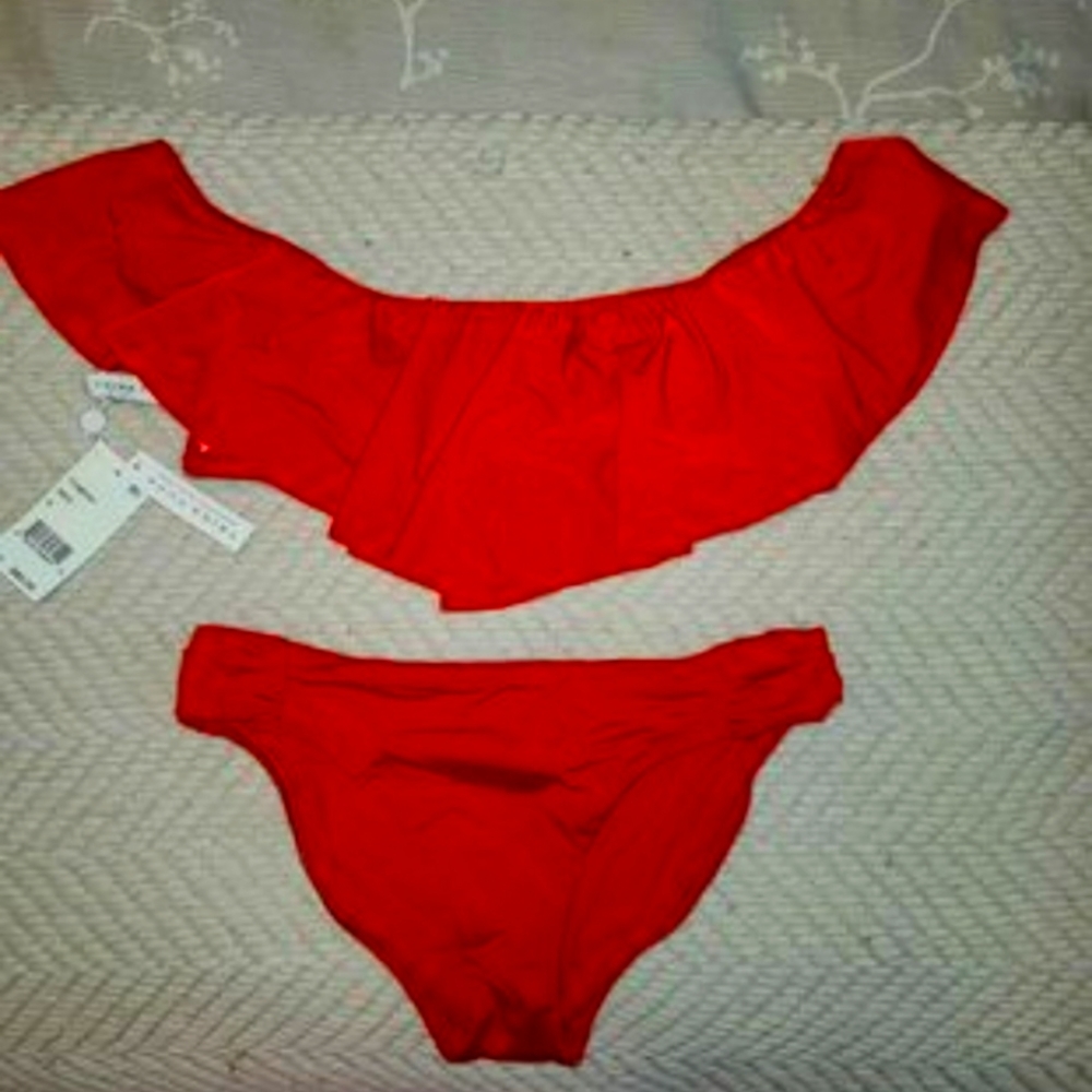 Trina Turk Swim 2 PC Red size 8, Never Been Worn!